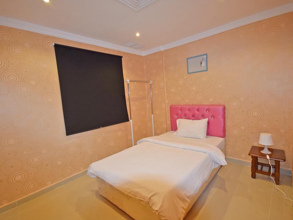 Leader Apartments 1 Mahboula Экстерьер фото